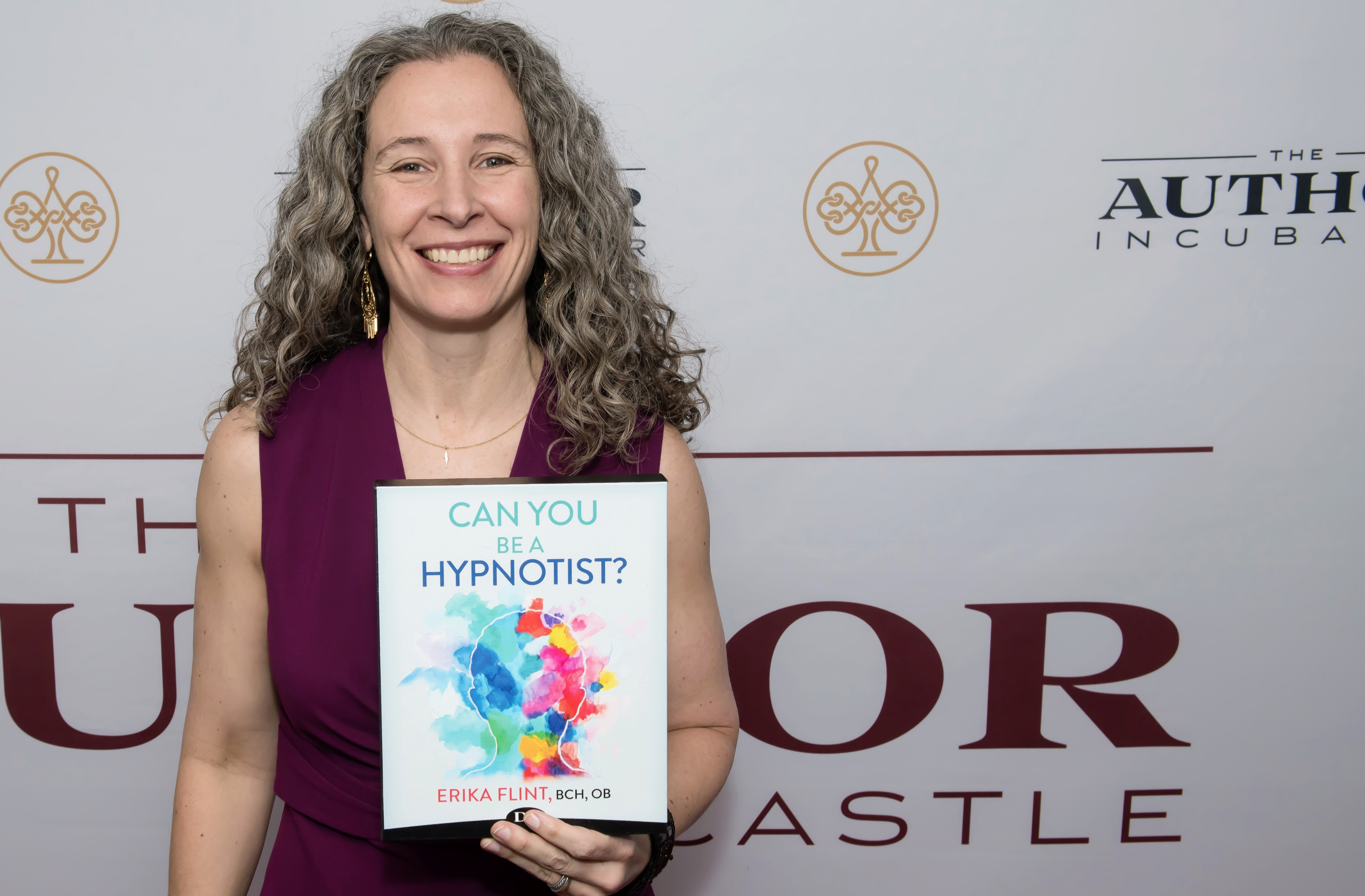 Erika Flint with her new book Can You Be A Hypnotist (1)